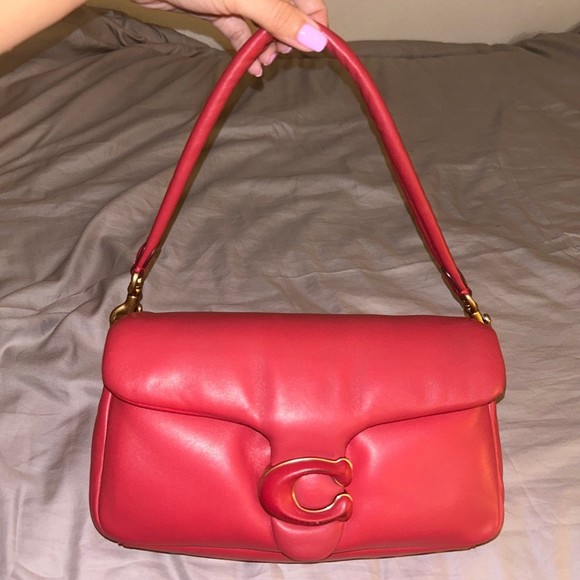 Coach Pillow Tabby Shoulder Bag 26, Red Apple, Leather, Small Purse, C Logo - Picture 1 of 13